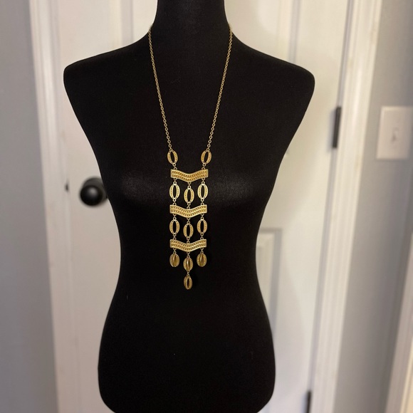 Stella and Dot Gold Long Necklace - Picture 2 of 5